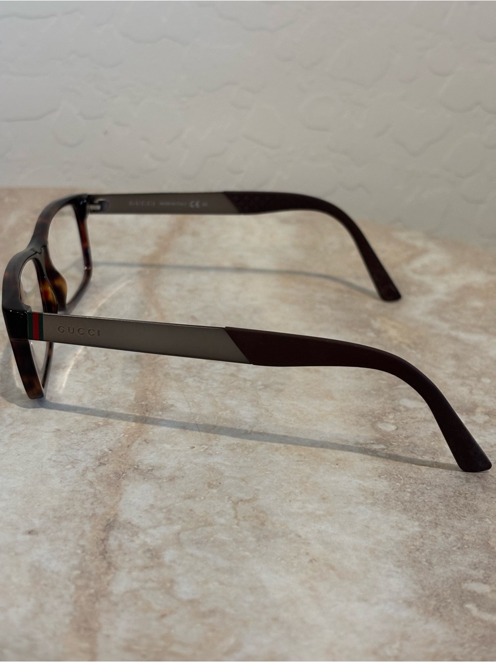Gucci GG1054 rectangular metal and tortoise shell unisex eyeglasses - Picture 5 of 9